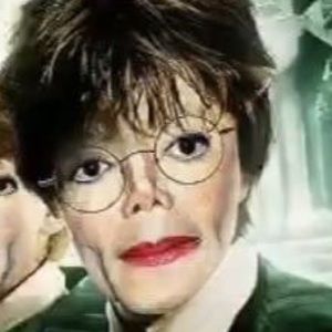 Meet your Posher, Eli